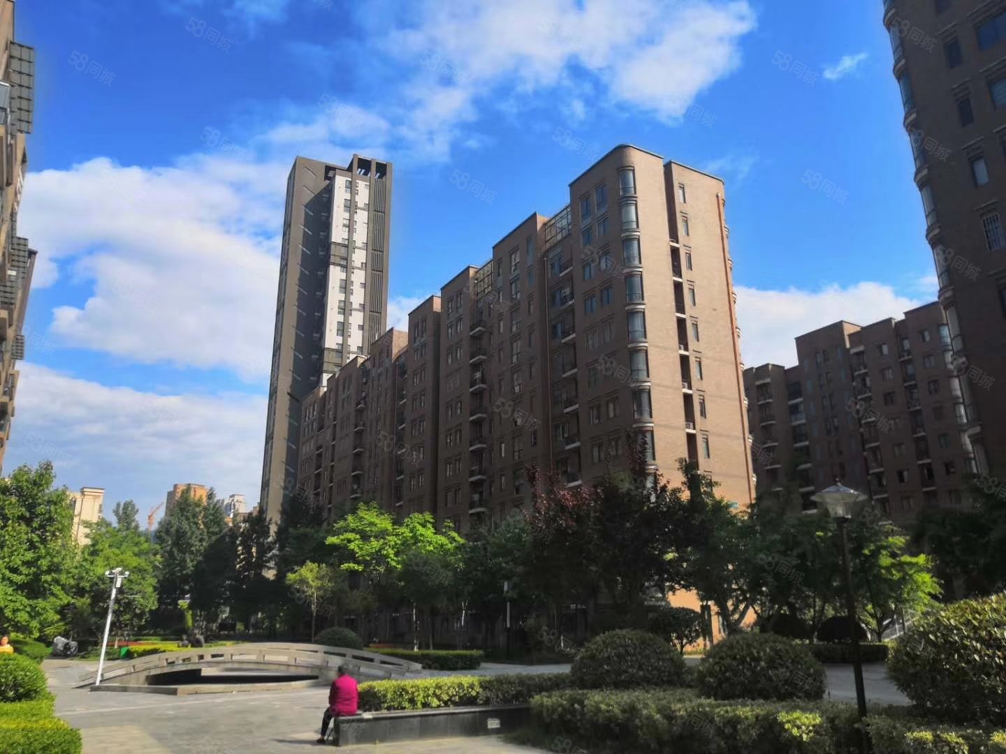 奥林匹克花园三期北京奥运村2室2厅1卫82㎡南北128万
