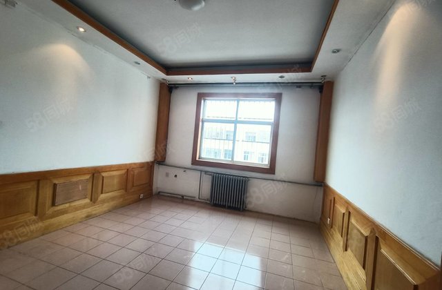 东昌总校 北顺   三中家属院  三室朝阳 停车方便