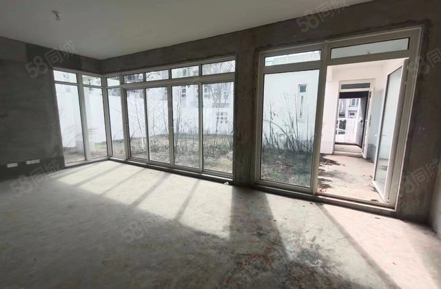 深业半汤御泉庄(南区)4室2厅147.99㎡135万二手房图片