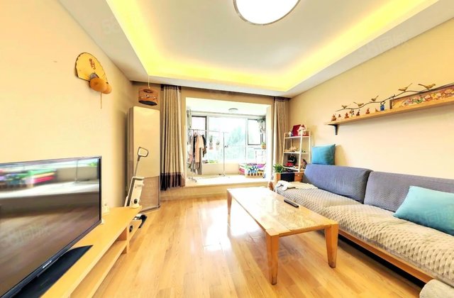 万科幸福汇3室1厅94.86㎡136万二手房图片