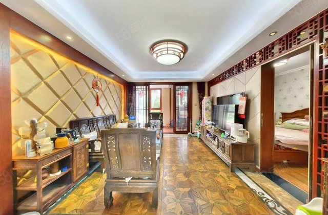 绿城理想之城蓝岸南区3室2厅130.66㎡235万二手房图片