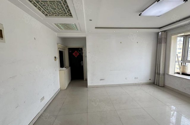 新东方龙湾小区送车位文轩一中外国语附近免大税可按揭