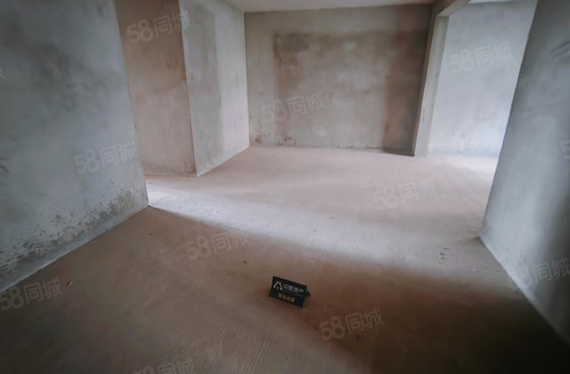 月亮湾小区3室2厅120㎡55万二手房图片