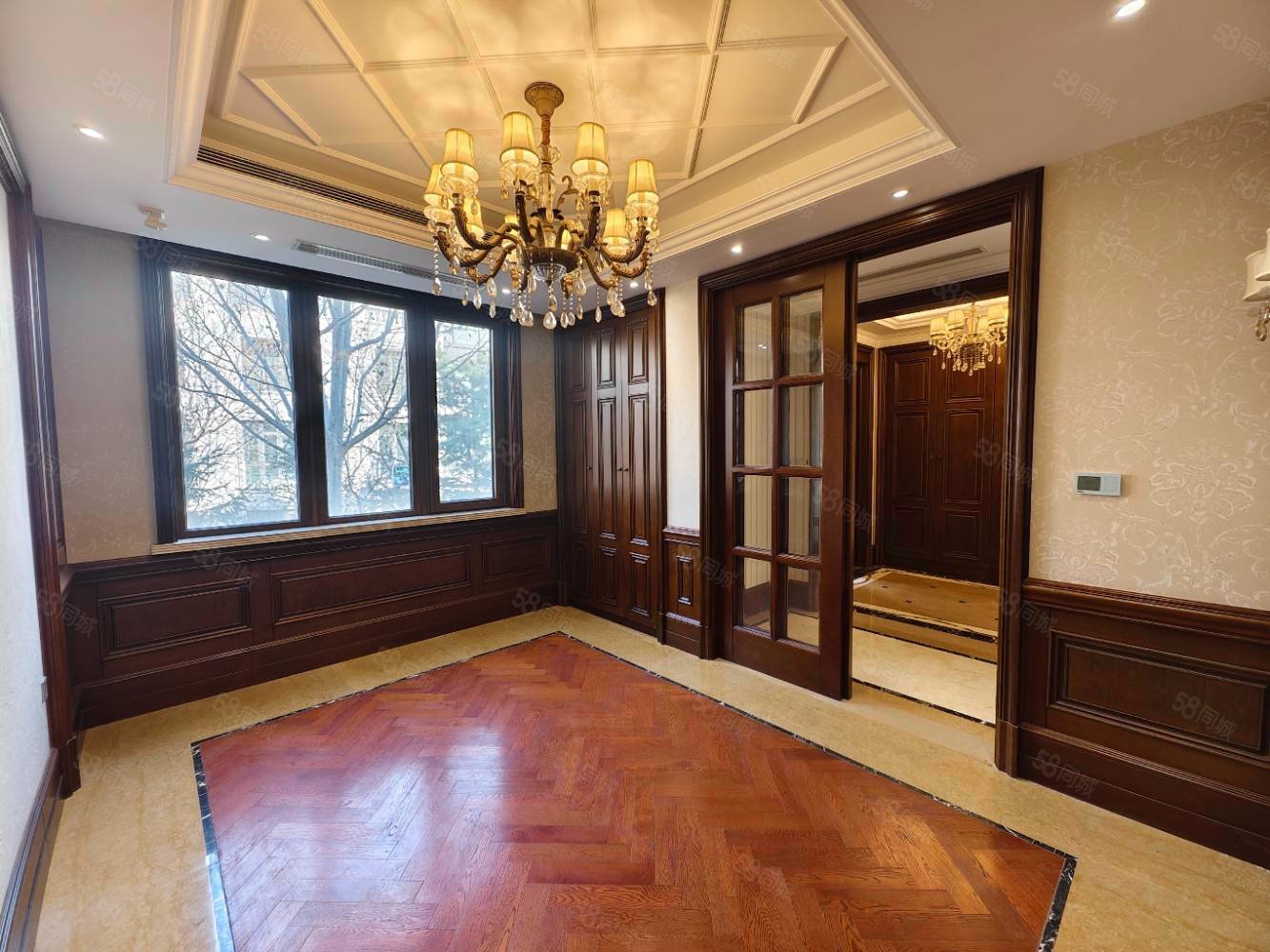 融創(chuàng)千章墅7室4廳5衛(wèi)454.58㎡南北2490萬(wàn)