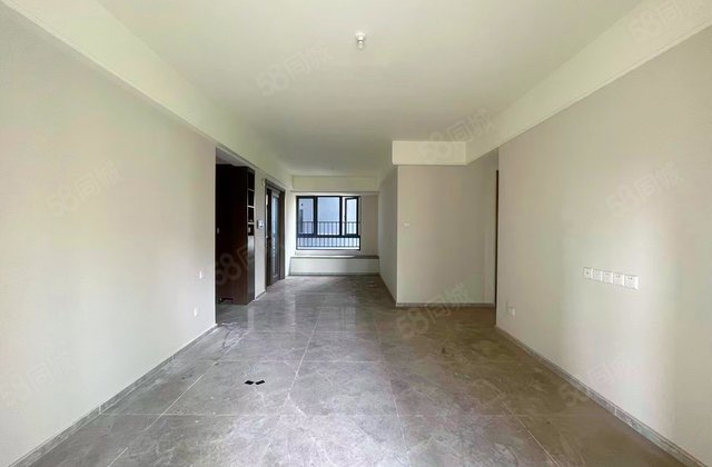 保利紫山花园3室2厅99.8㎡130万二手房图片