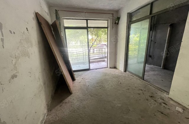 帝景豪园4室2厅152㎡37.8万二手房图片