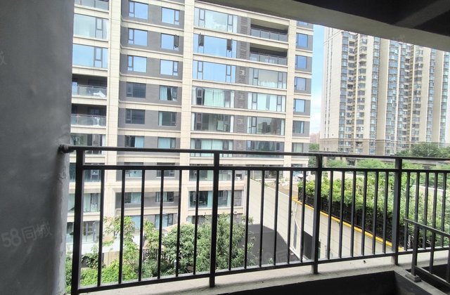 昌建荣邦望悦台3室2厅113㎡60万二手房图片