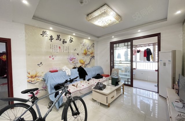 大学城 电梯洋房 低公摊 全明户型 急急急卖 能贷款