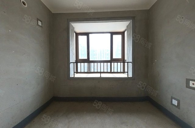 恒达阳光城(长葛)3室2厅2卫143㎡南北99万