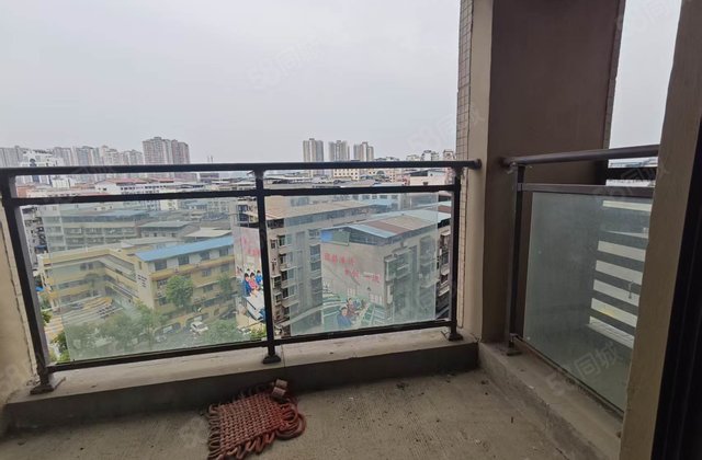绿地锦华名门3室2厅84㎡50.8万二手房图片