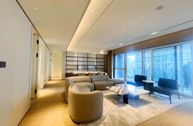 罗牛山玖悦台4室2厅281㎡788万二手房图片