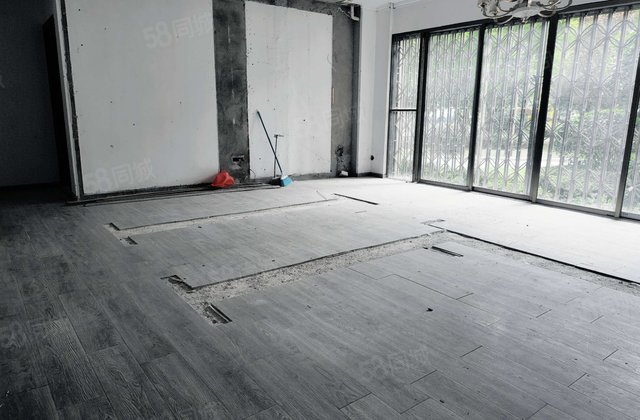 书香茗城4室2厅130㎡63.5万二手房图片