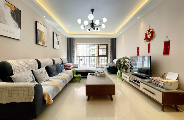 易大天地3室2厅124.84㎡135万二手房图片