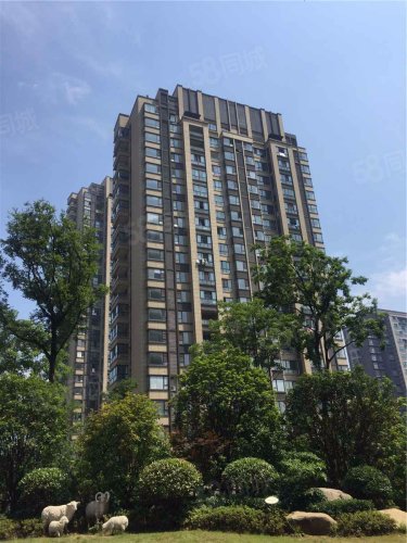 仙林湖万达旁 保利罗兰春天精装三房好楼层 诚心卖