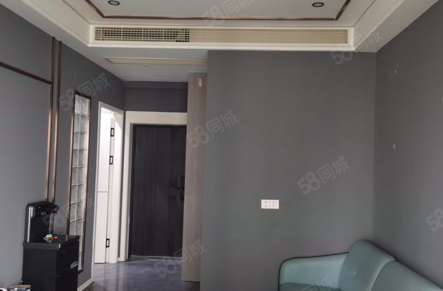 棠湖华府公园3室2厅74.24㎡75万二手房图片