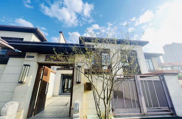 国瑞山湖海庄园(别墅)4室2厅145㎡106万二手房图片