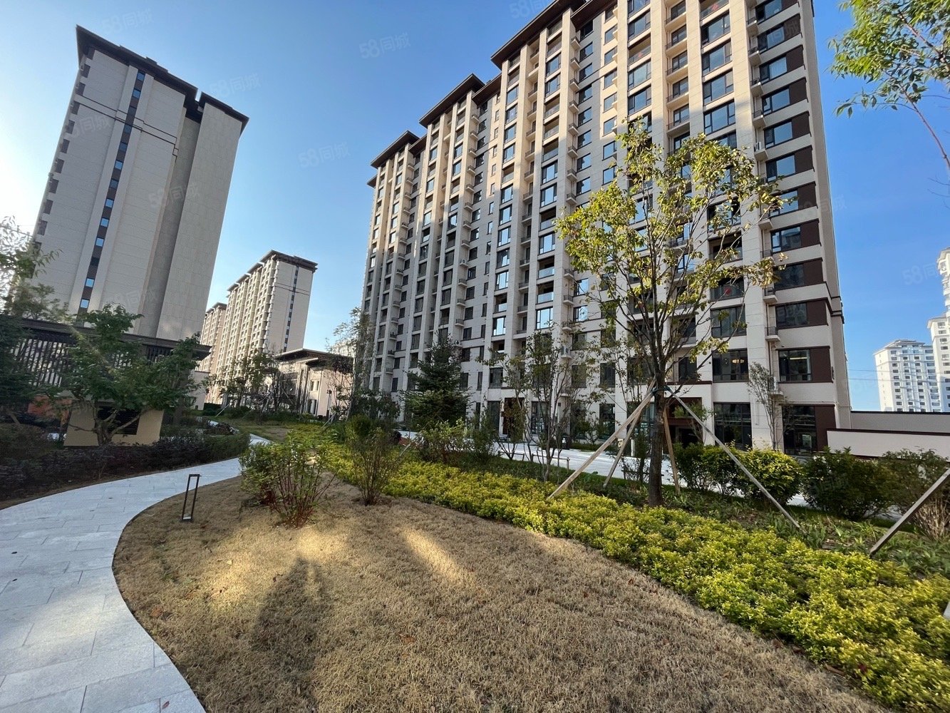 融城樾府1室1厅1卫67.53㎡南北45万