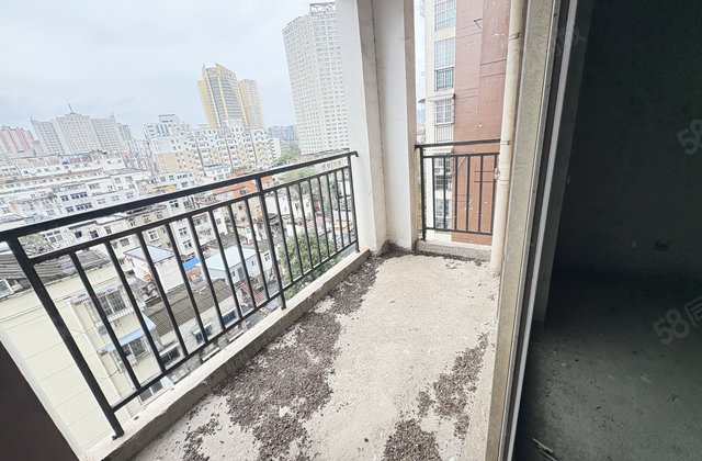 铁西花苑3室2厅134㎡52万二手房图片