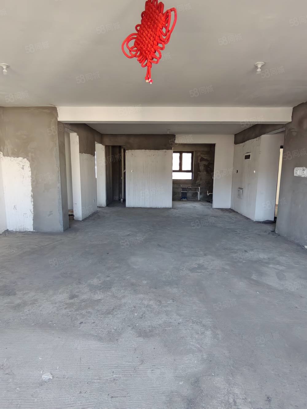 绿地斐勒公馆3室2厅2卫147㎡南北79.5万