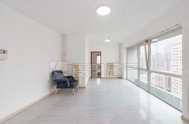 SOHO现代城1室1厅68.64㎡388万二手房图片