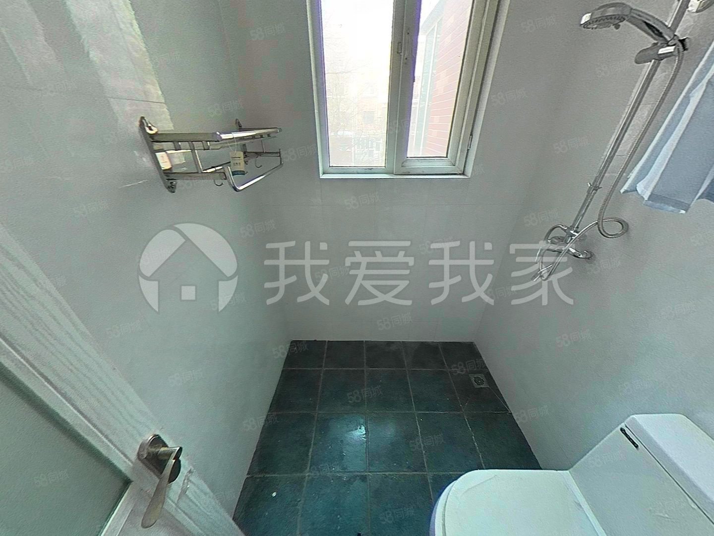 雅苑3室2廳2衛(wèi)136.29㎡南北110萬(wàn)