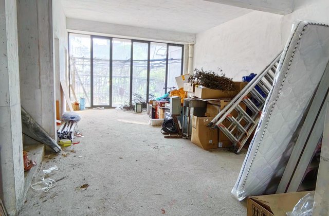 剑桥水岸5室2厅331.82㎡651.5万二手房图片