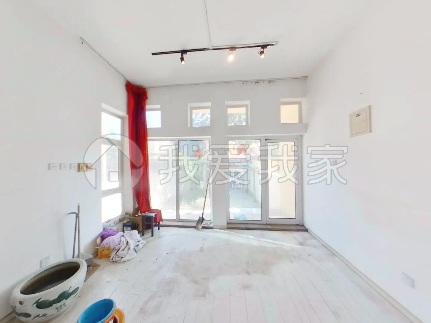 雪梨澳鄉(xiāng)(別墅)4室3廳4衛(wèi)214.85㎡南北1475萬