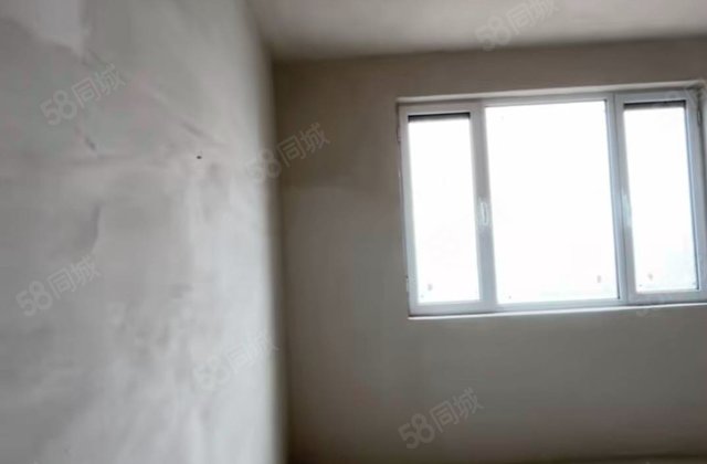 铂悦郡(三期)3室2厅109.91㎡82万二手房图片