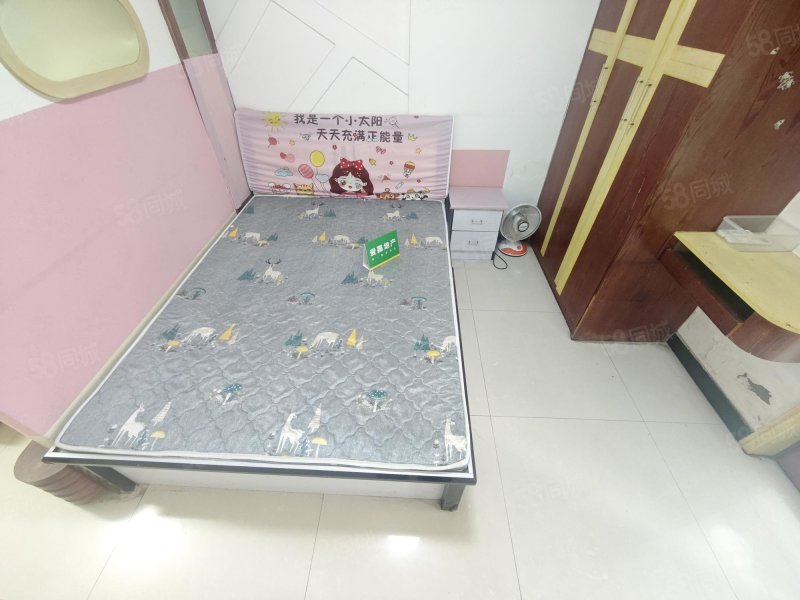 明想双子座1室1厅1卫44㎡南26.8万
