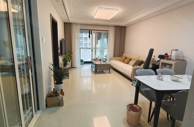 急售商品房 新东方龙湾 免大税靠近东门 好楼层 户型方正