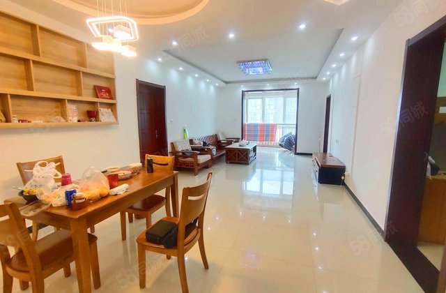 紫郡长安(南区)3室2厅131.18㎡150万二手房图片