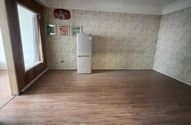 金柱月亮湾(B区) 得房好 近医院 满二 商品房