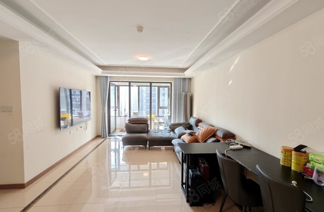 东昌中学，第三实验！三室两卫，带车位储藏室，免大税