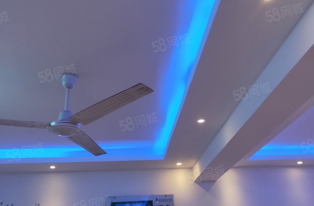 新世纪花园2室2厅1卫