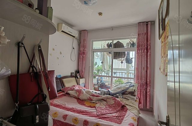 一实验 南湖新城 两室隔得三室 免政府税免大税 送储藏室