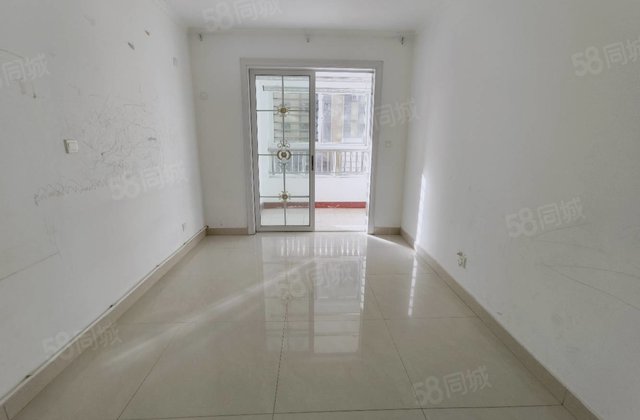 高新区华建 湄河公寓 小高层 带储藏室 南北通透三室双卫按揭