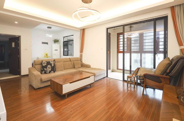 幸福考拉7893室2厅105.15㎡70万二手房图片