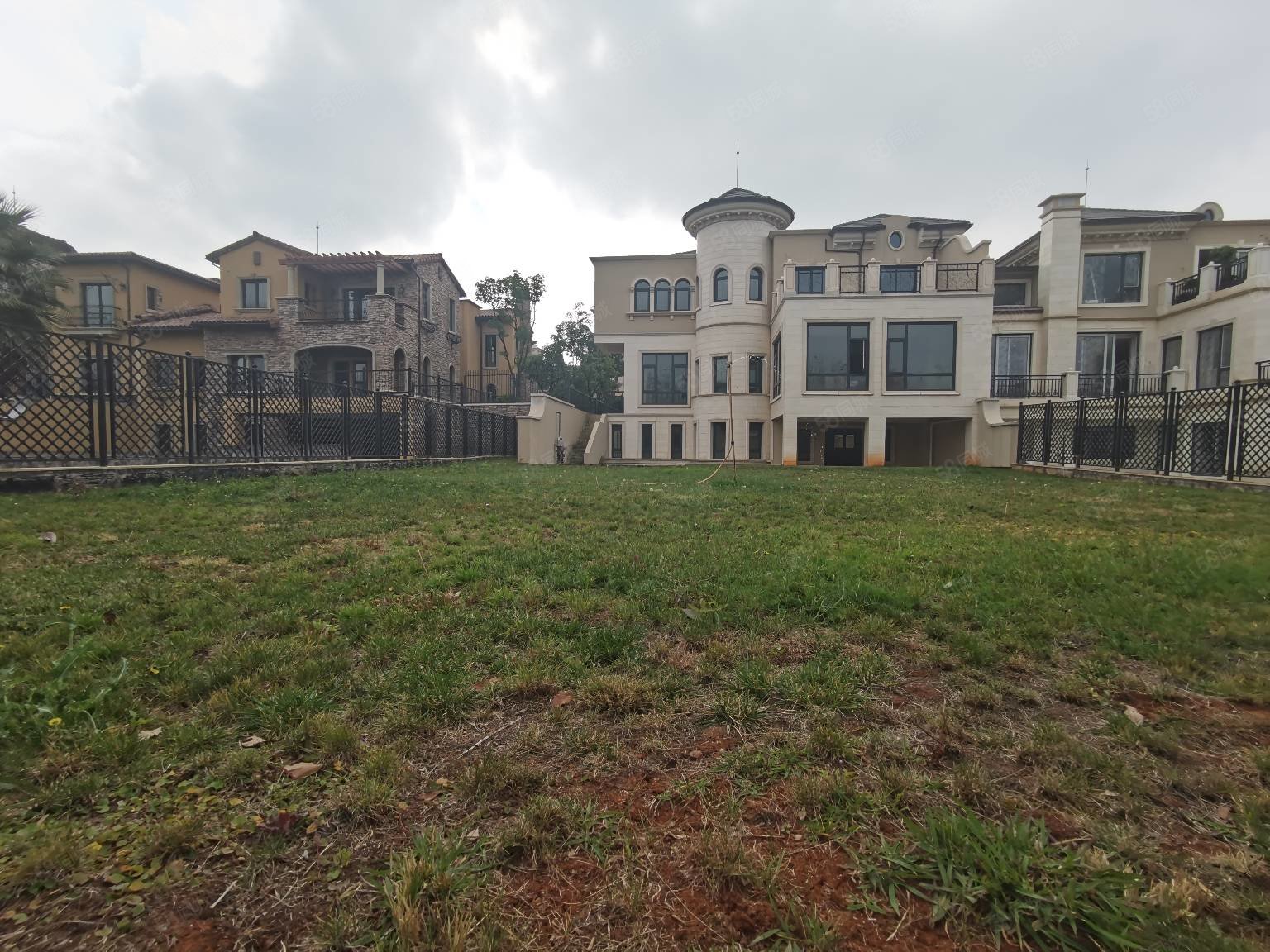 花园1亩大双拼别墅 公园1903康醍,公园1903康醍-昆明58同城