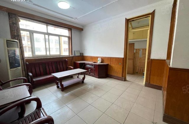 东昌本部，兴华路，大三室，房东着急卖！一品家苑，水城华府