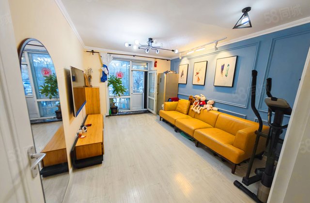 同志街1734号小区3室1厅72㎡90万二手房图片