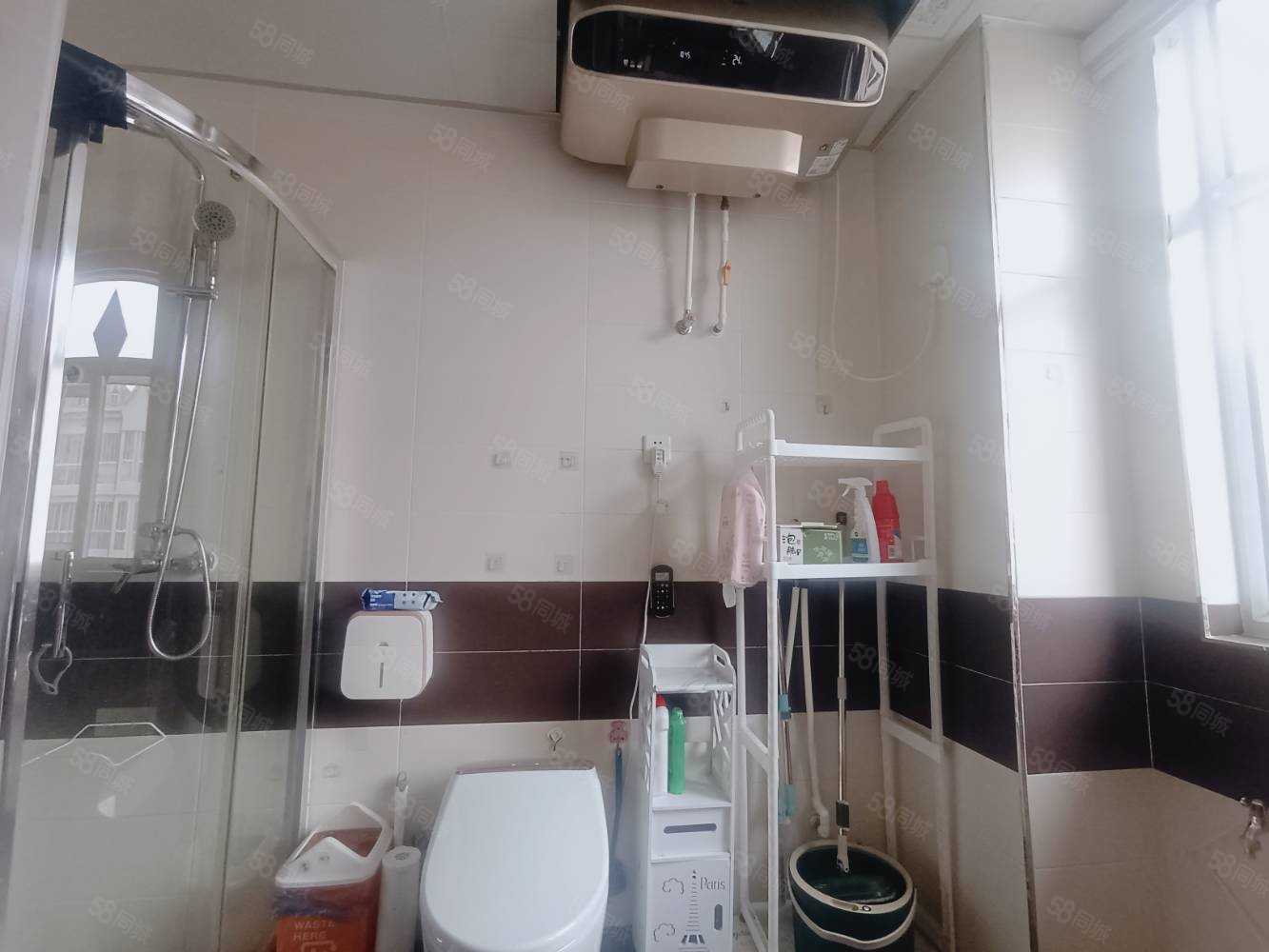 和谐小区3室2厅2卫201㎡南北95万