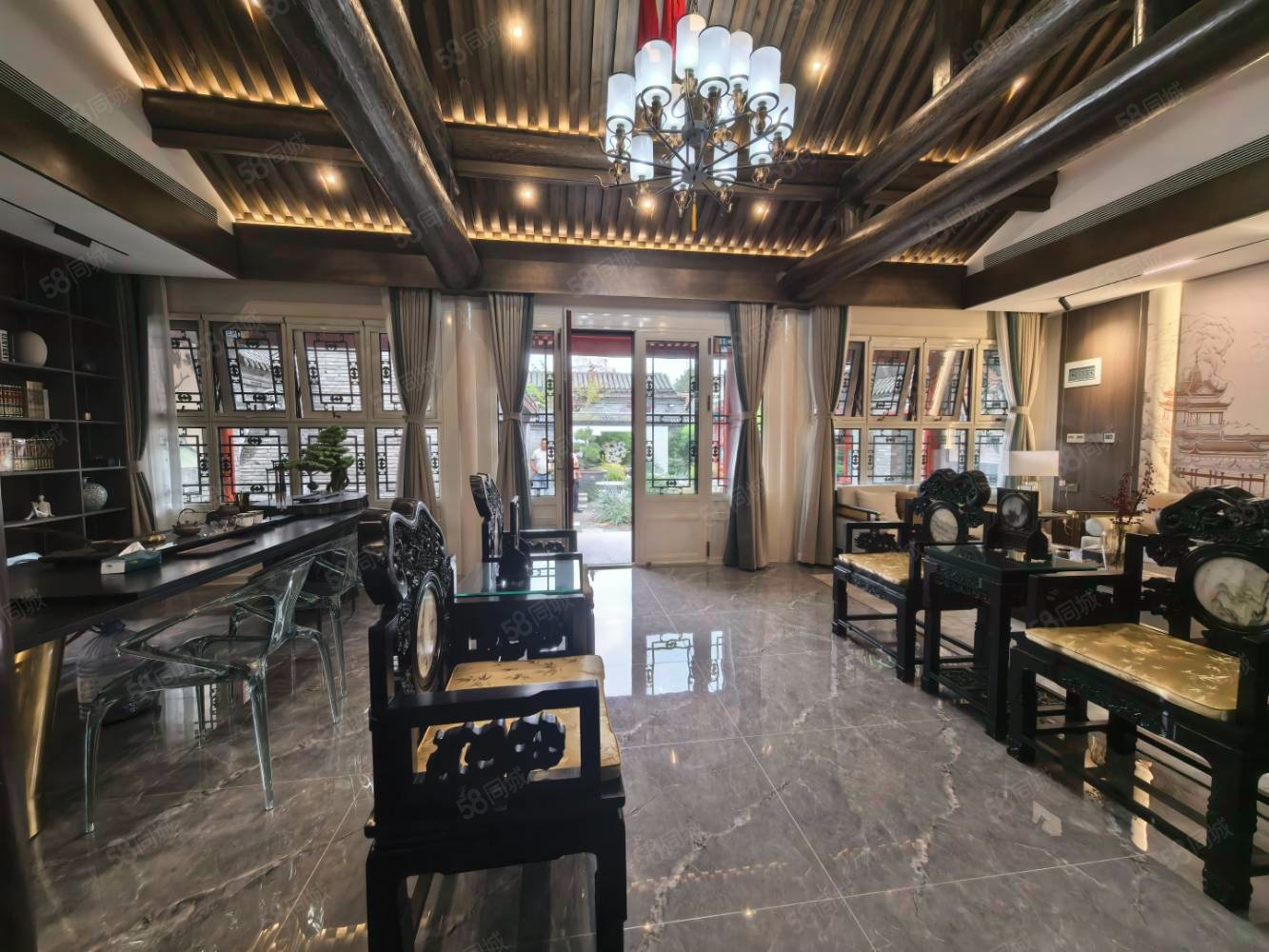 東廊下胡同小區(qū)4室3廳3衛(wèi)412㎡南北6800萬