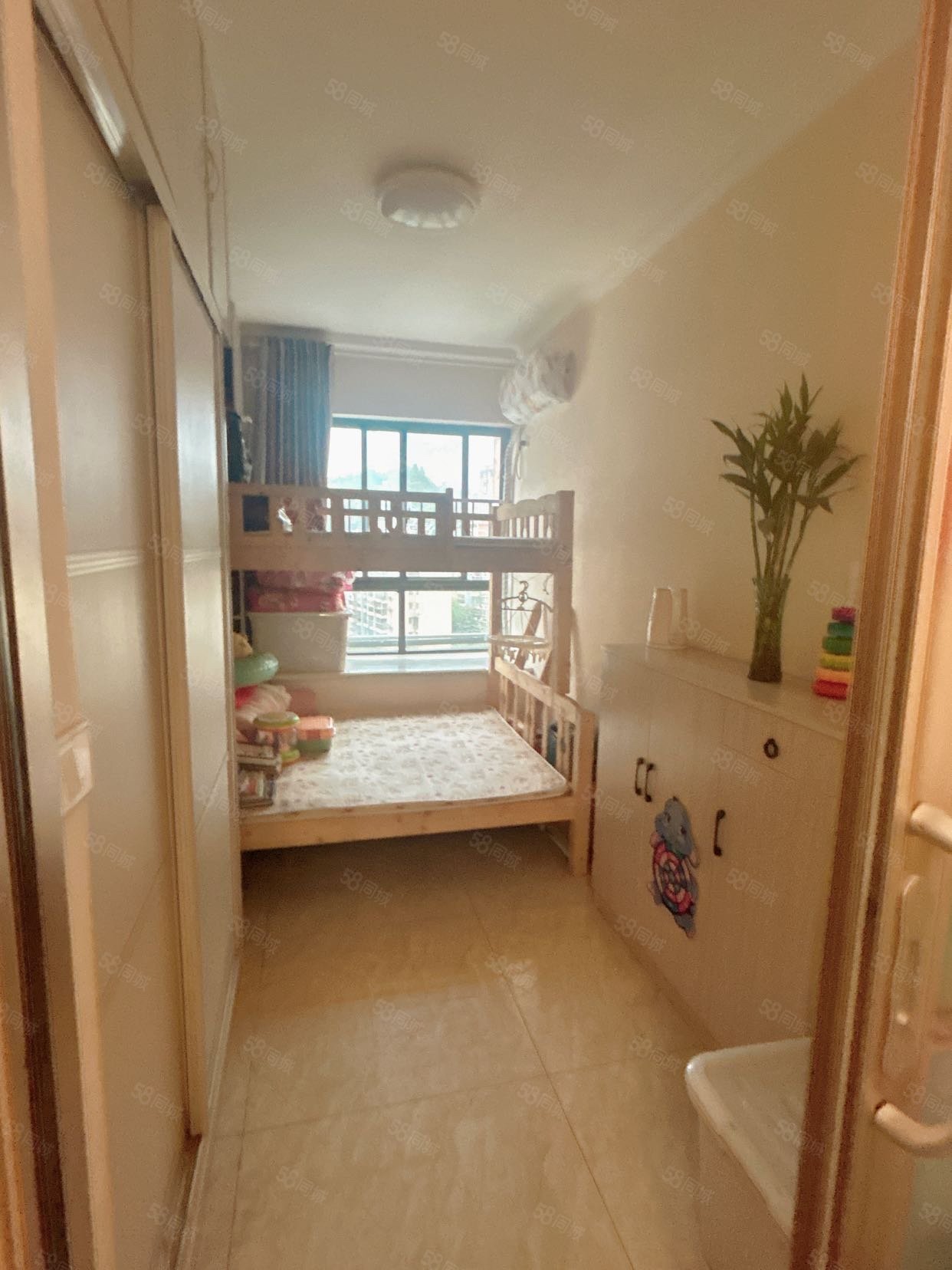 唐城中岳汇2室1厅1卫50㎡东43万