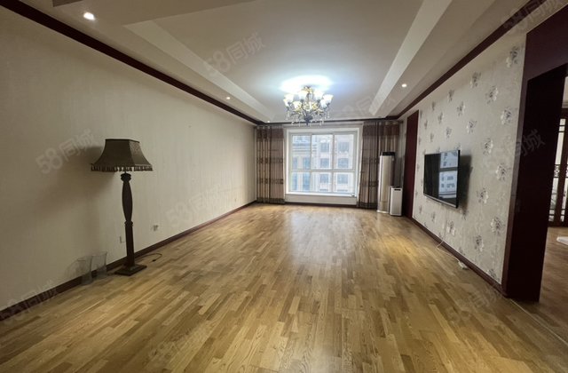 月亮湾，金泉家园，丽水名都 两个独立阳台 双卫干湿分离带窗户