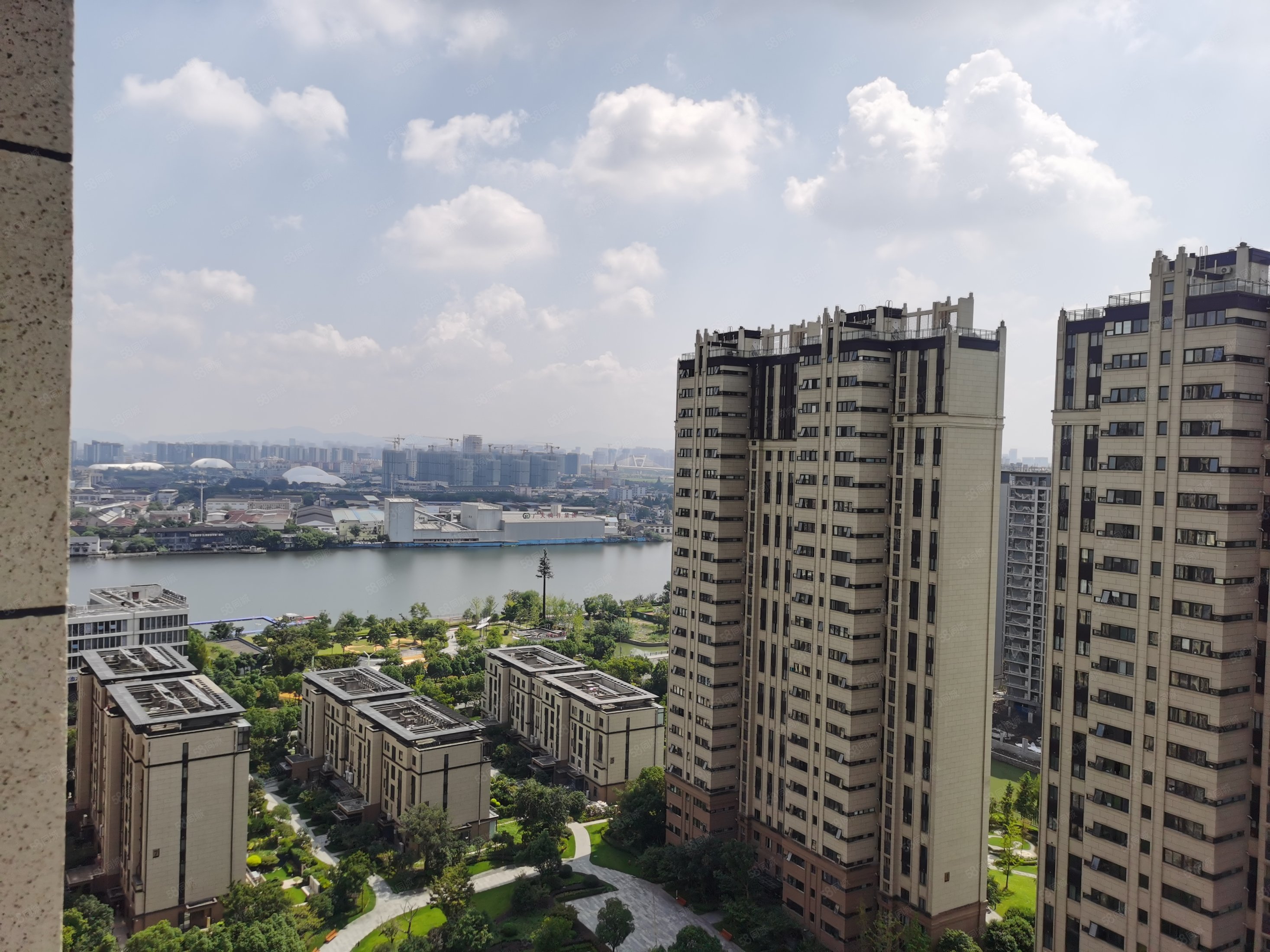 万象华府一期好房推荐