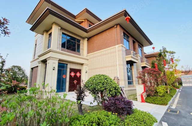 双龙合院别墅 买164平实得497平 花园入户