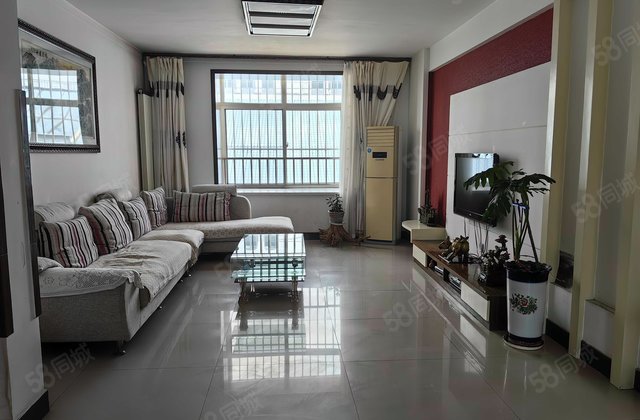 清华在水一方(AB区)3室2厅125.75㎡67万二手房图片