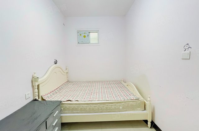 清华园SOHO广场1室1厅44.17㎡30万二手房图片