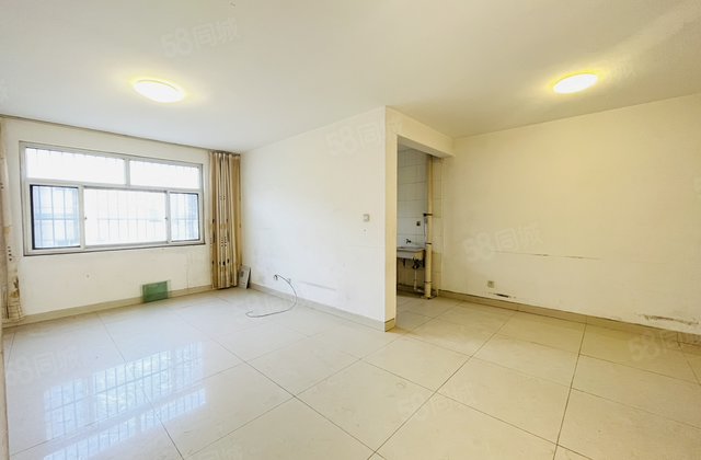 急售 兴华路 中级法院 光岳花园 巡防电梯好楼层 三室