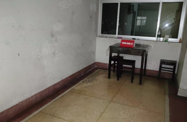 民航新村锦康苑3室2厅101㎡29.8万二手房图片